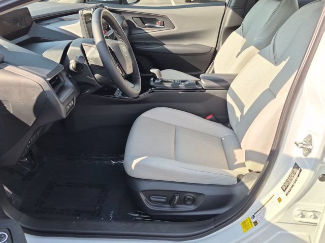 Certified 2026 Toyota Prius XLE AWD/4WD image 9