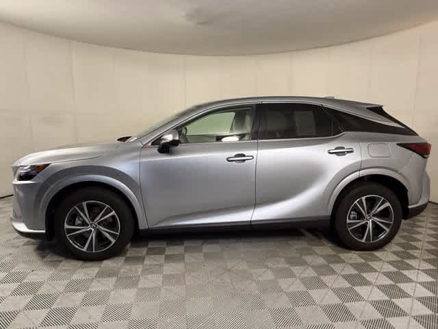 Used 2024 Lexus RX 350 FWD w/ Technology Package image 3