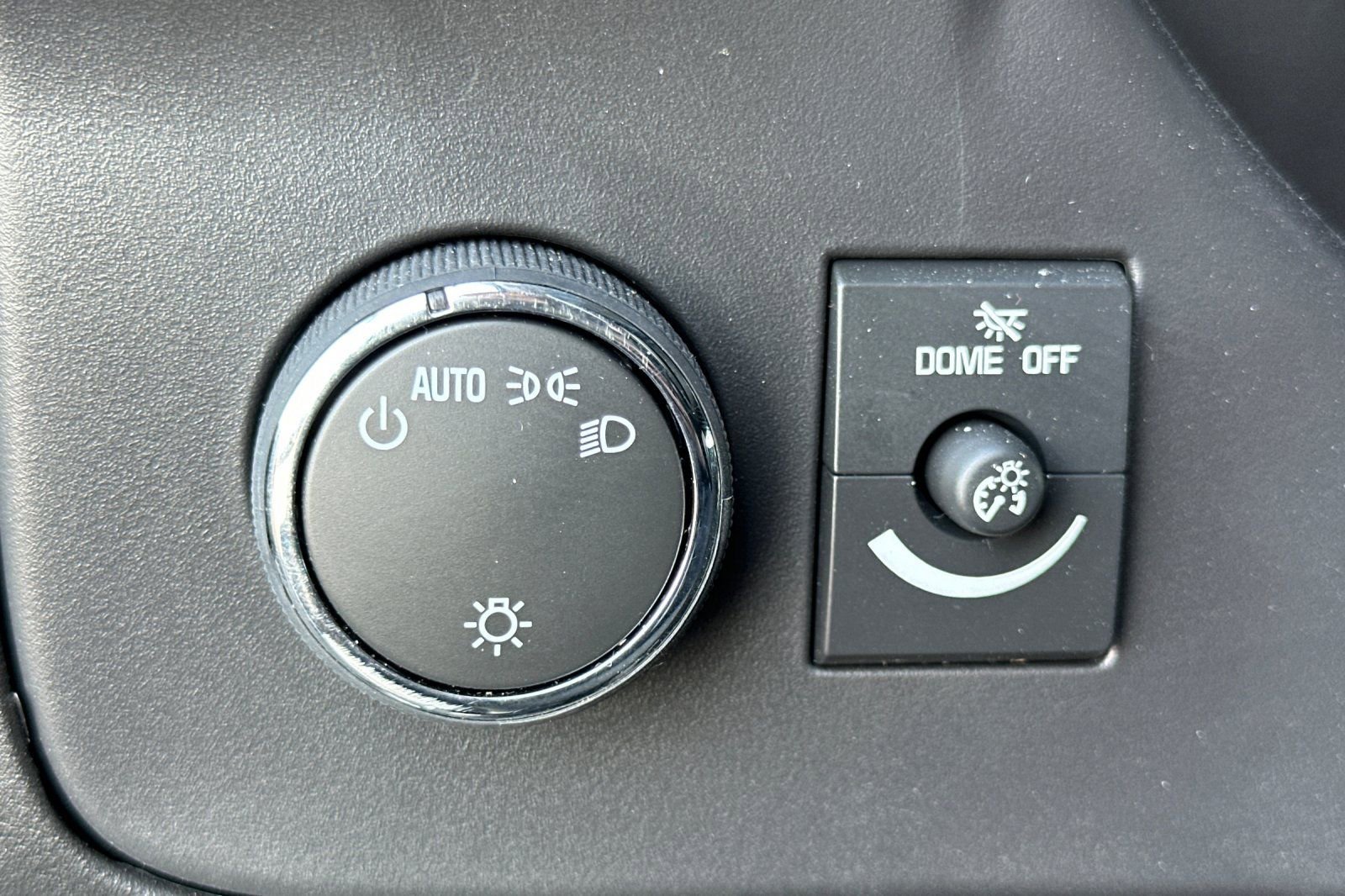 New 2025 Chevrolet Express 3500 w/ Power Convenience Package RWD image 37