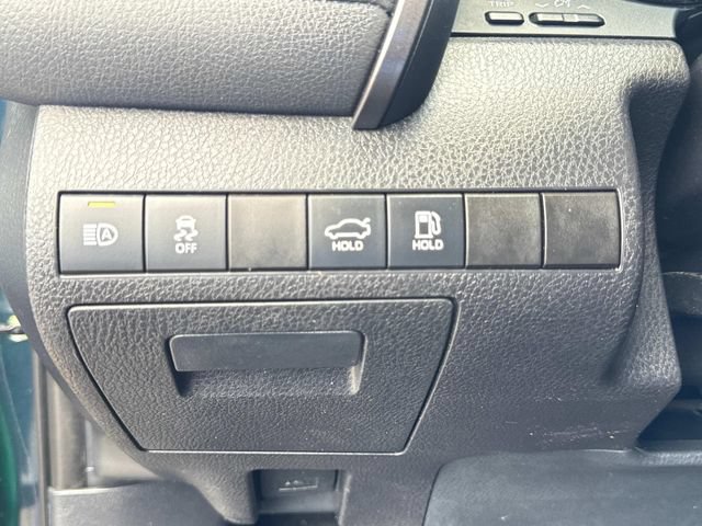 Used 2020 Toyota Camry SE FWD image 26