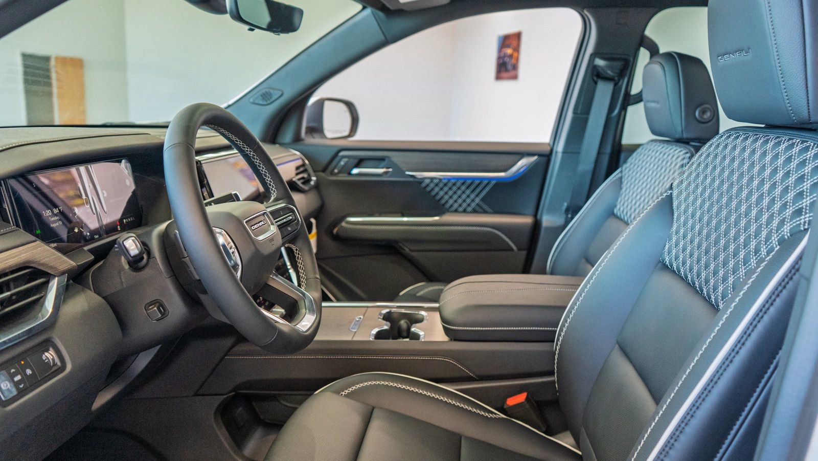 New 2026 GMC Acadia Denali w/ LPO, Floor Liner Package image 6
