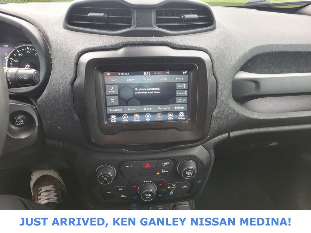 Used 2021 Jeep Renegade Latitude image 10