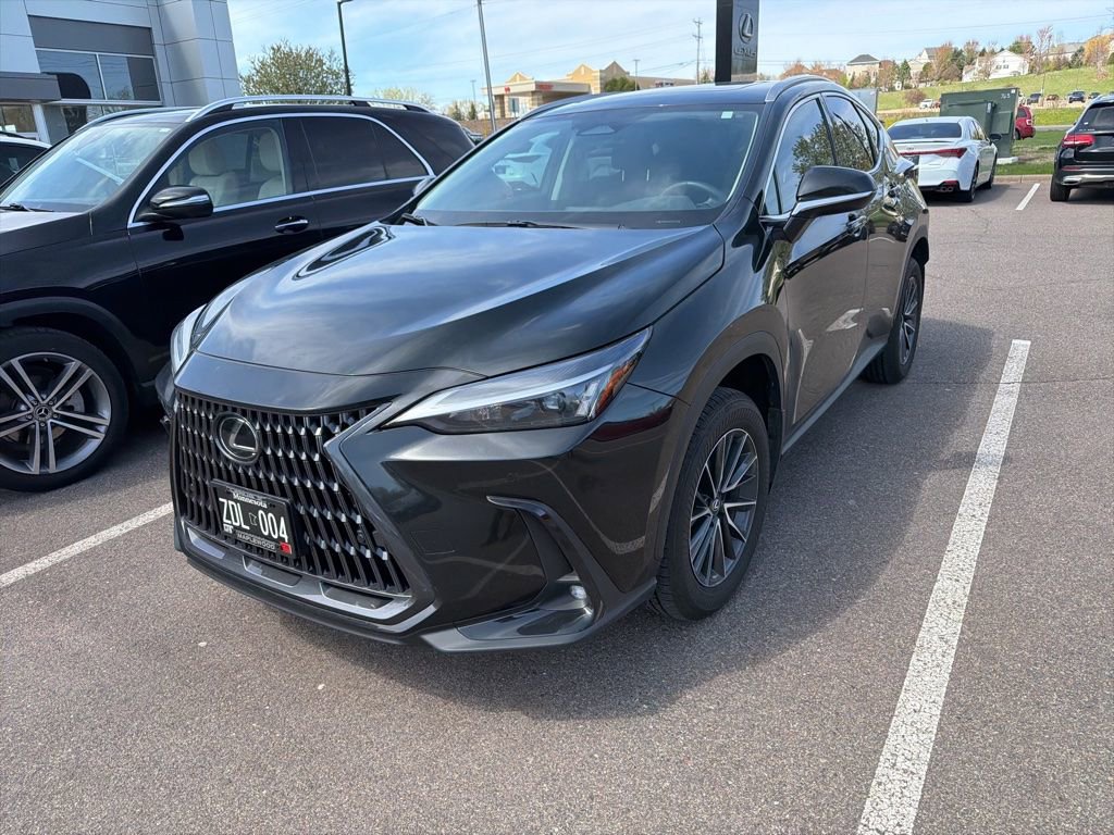Used 2025 Lexus NX 350h AWD w/ Accessory Package (2T) image 4