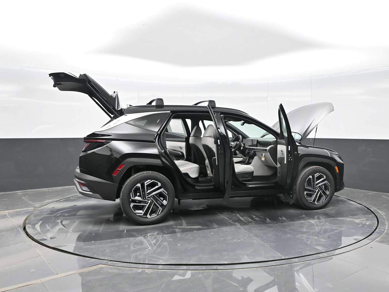 New 2026 Hyundai Tucson Limited image 40