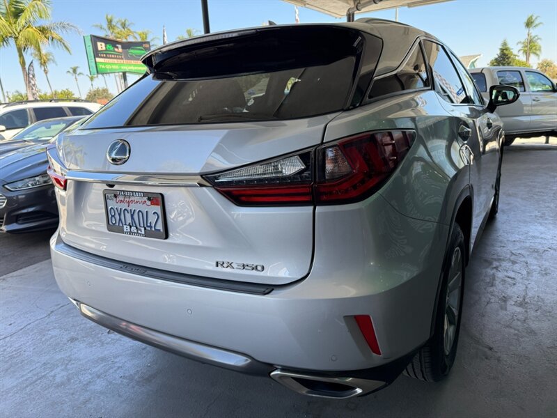 Used 2019 Lexus RX 350 FWD w/ Accessory Package image 10