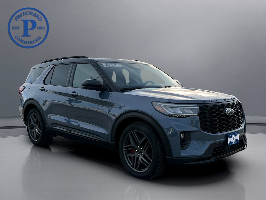 Used 2025 Ford Explorer ST
