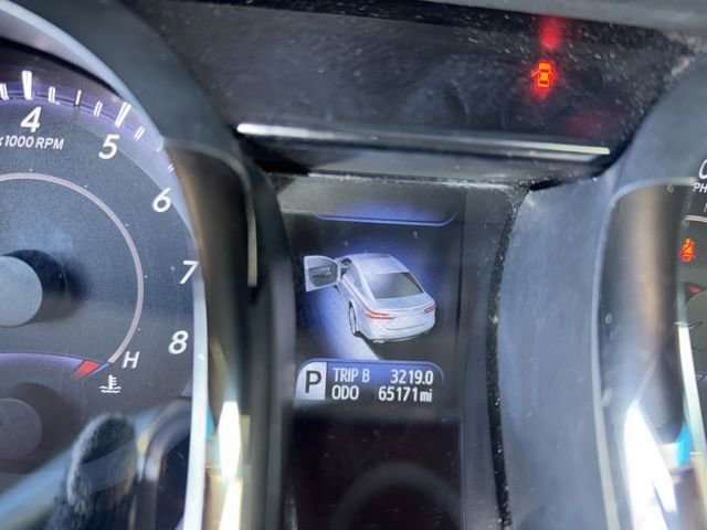 Used 2014 Toyota Avalon XLE Premium image 16