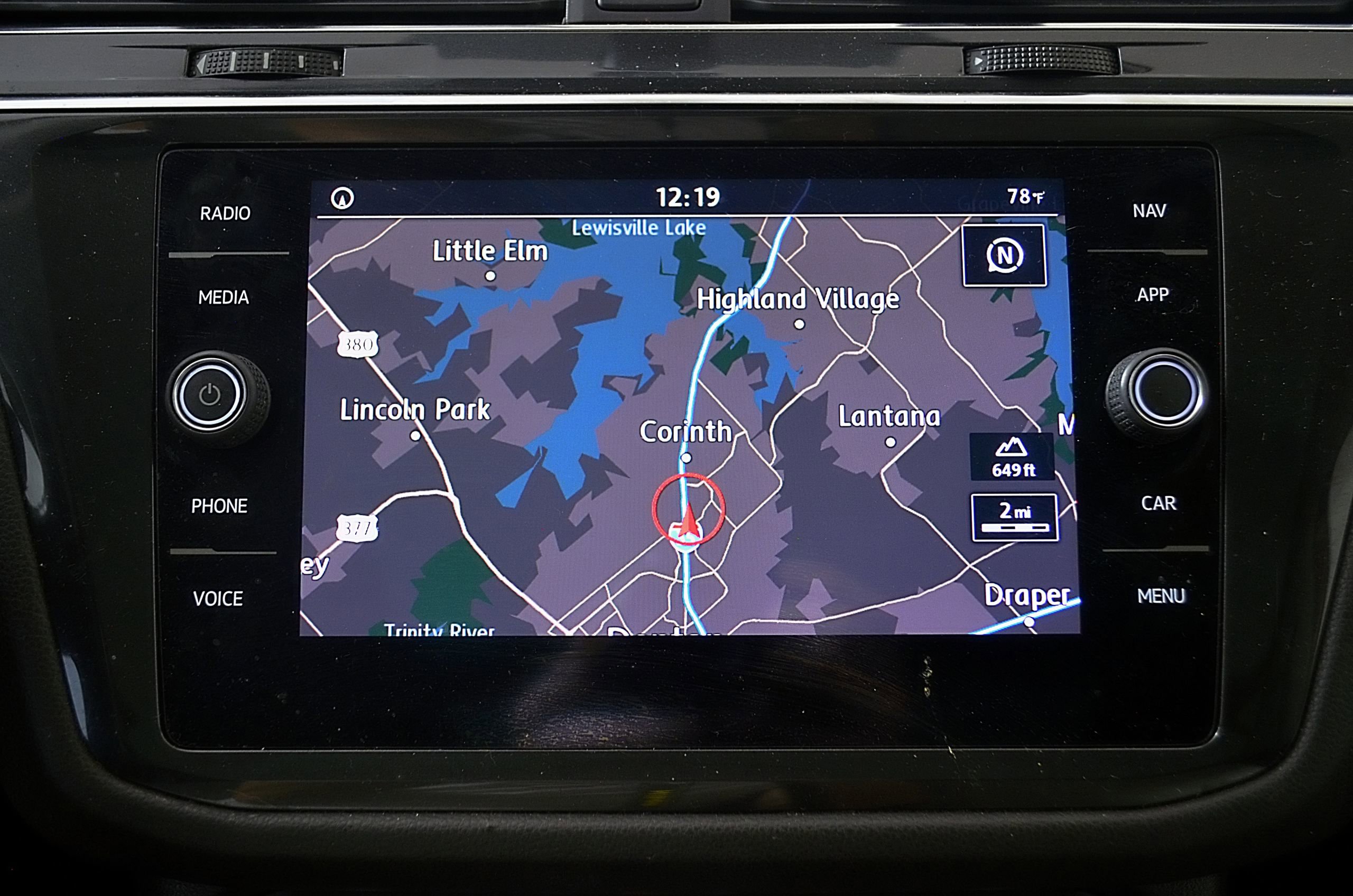 Used 2019 Volkswagen Tiguan SEL FWD image 29