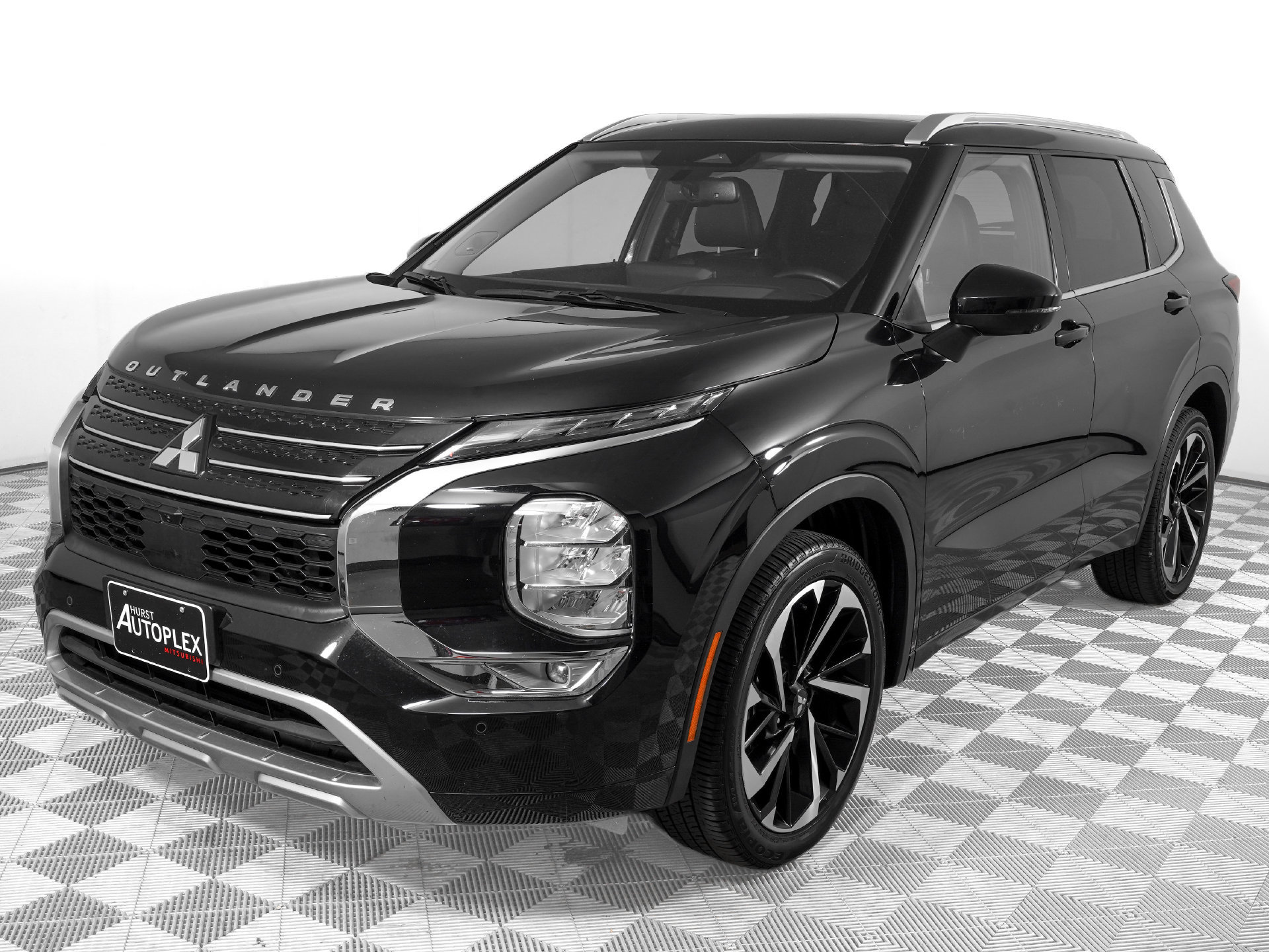 Used 2024 Mitsubishi Outlander SEL FWD image 8