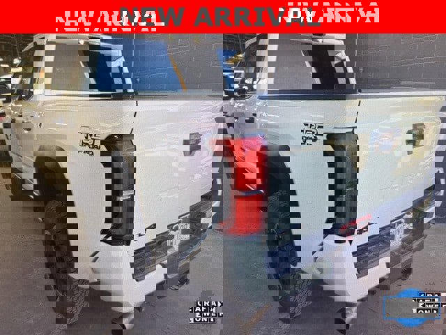 Used 2024 Toyota Tacoma TRD Off-Road image 9