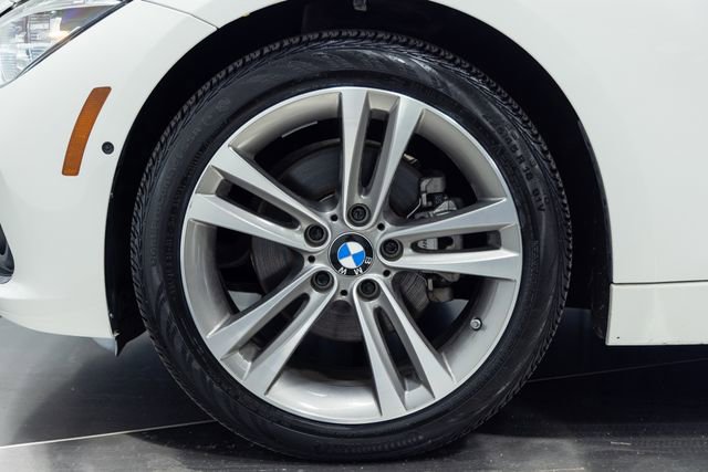 Used 2016 BMW 328i xDrive Sedan AWD/4WD image 27