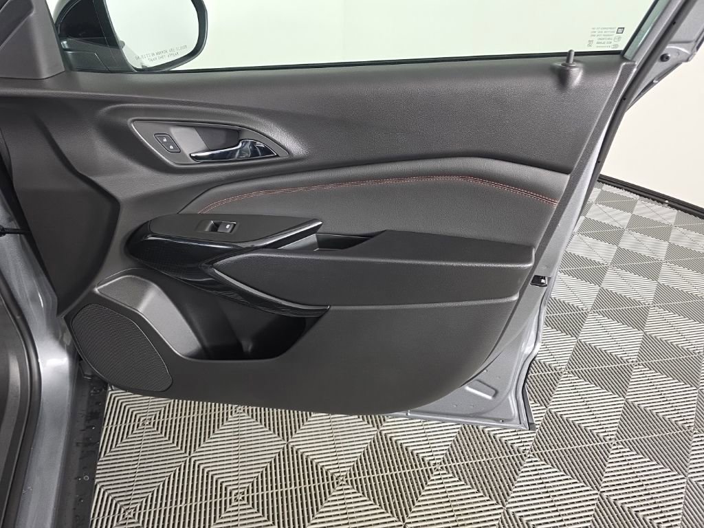 New 2026 Chevrolet Trax RS image 35