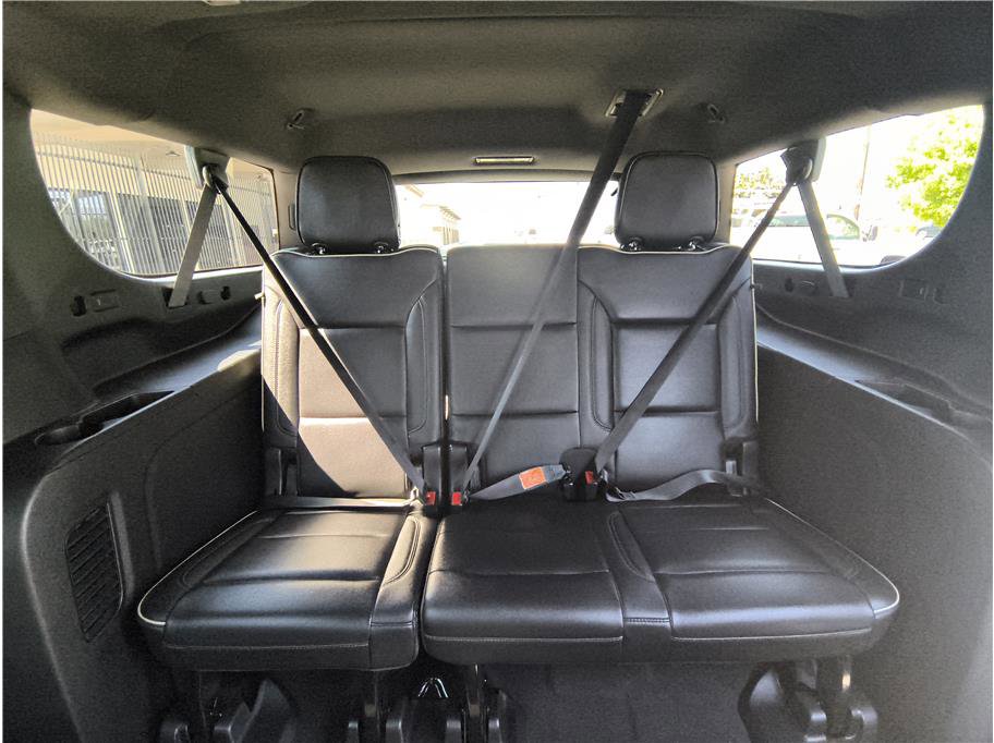 Used 2021 GMC Yukon XL SLT w/ SLT Luxury Plus Package RWD image 10