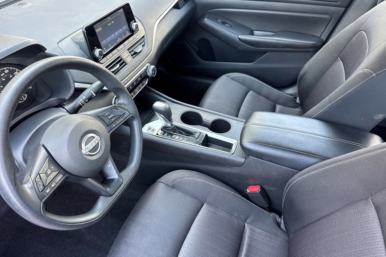 Used 2023 Nissan Altima 2.5 S FWD image 18