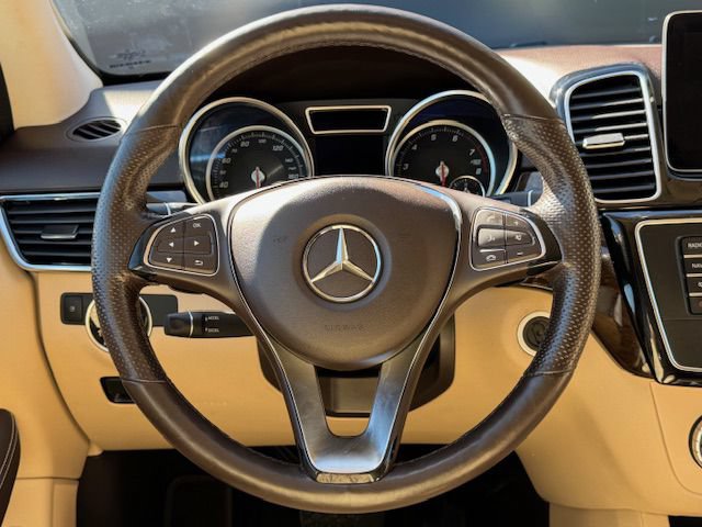Used 2018 Mercedes-Benz GLE 350 4MATIC image 26