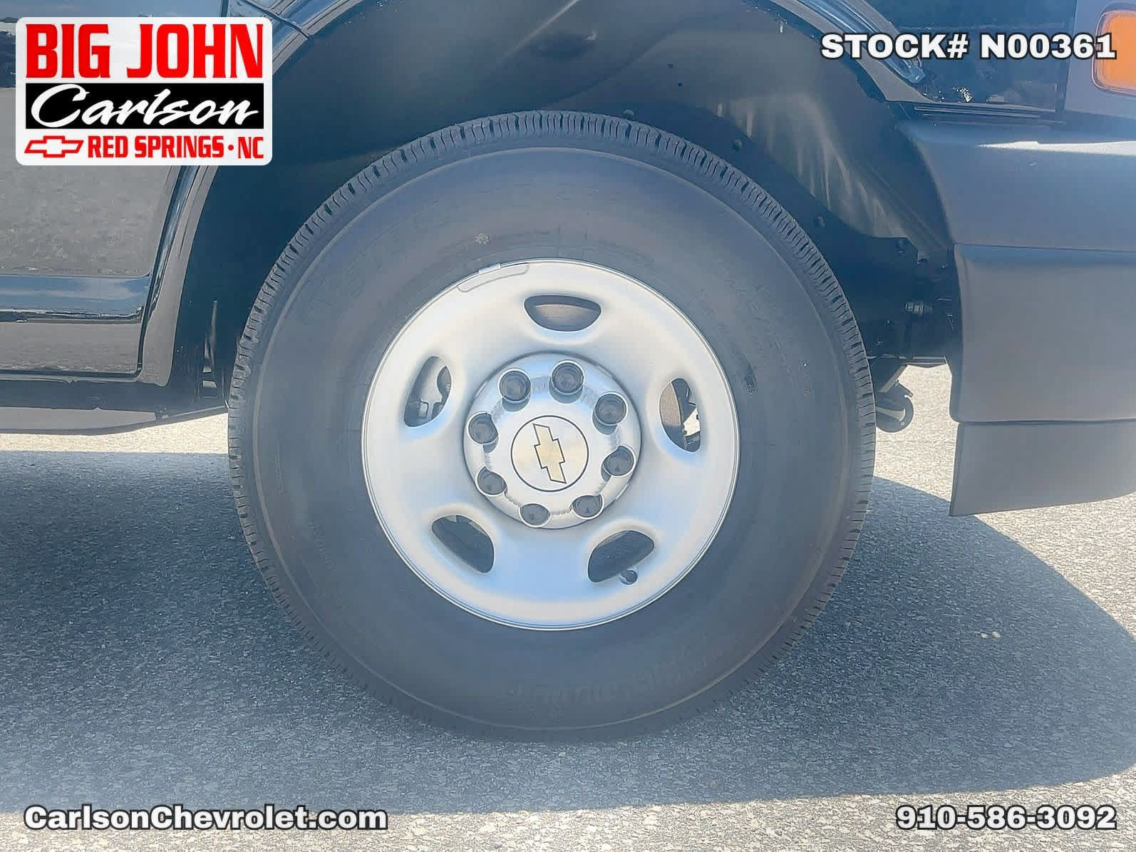 New 2026 Chevrolet Express 2500 RWD image 28