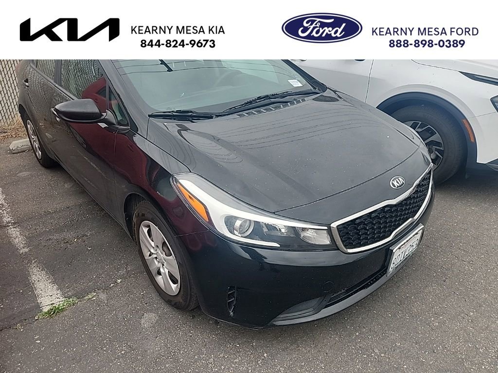 Used 2017 Kia Forte LX FWD image 1