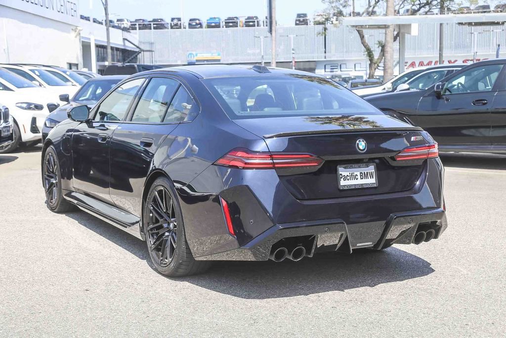 Used 2026 BMW M5 w/ Carbon Package AWD/4WD image 4
