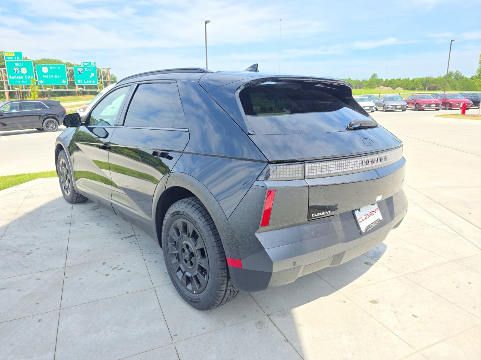 New 2025 Hyundai Ioniq 5 XRT image 8