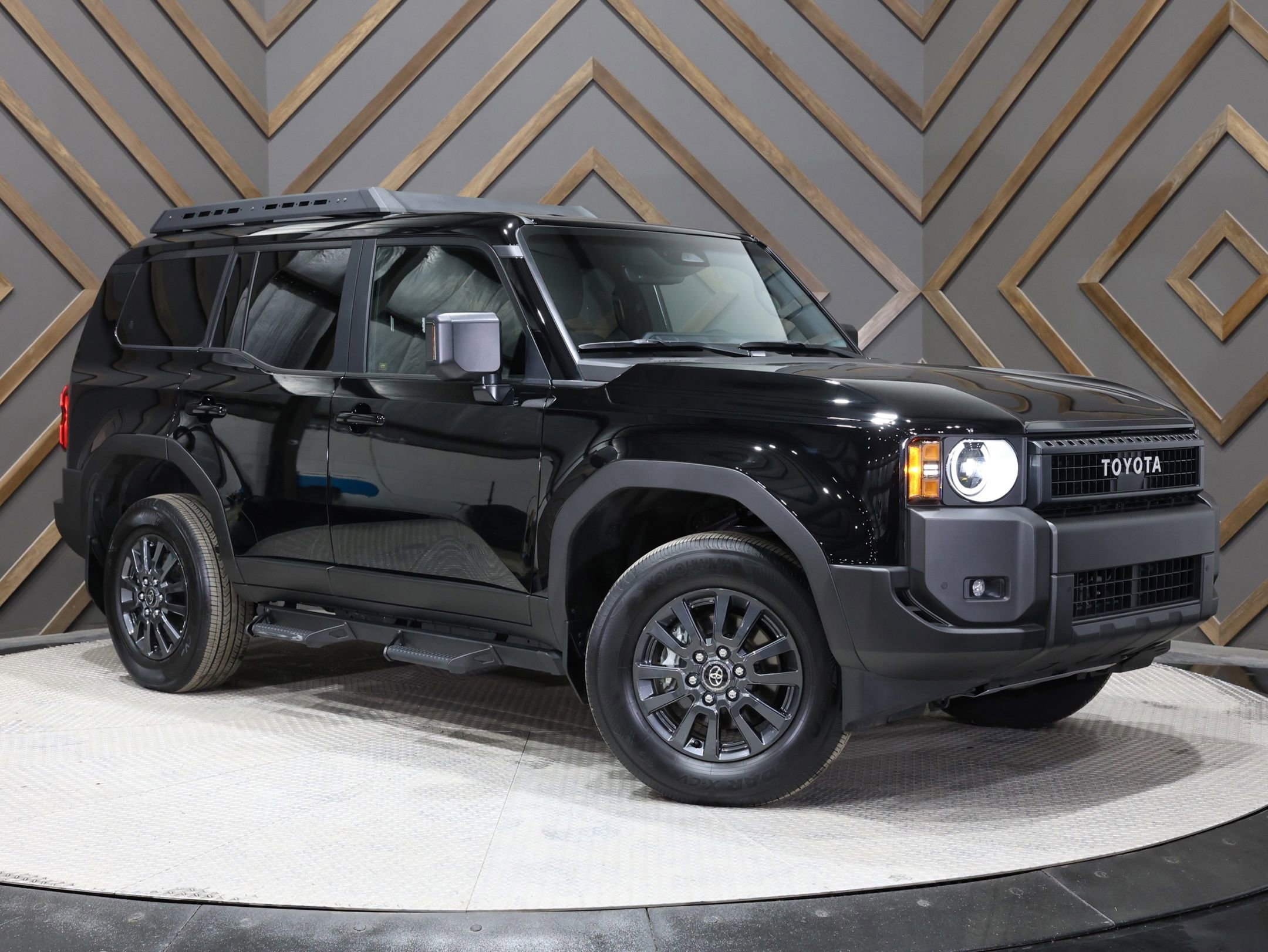 Used 2025 Toyota Land Cruiser 1958 image 1