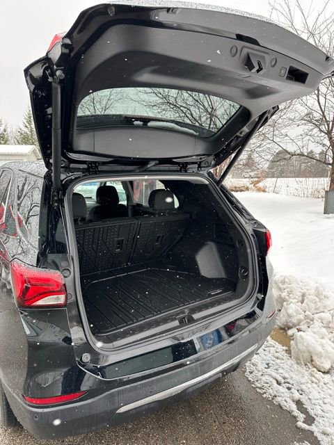Certified 2024 Chevrolet Equinox LT w/ LPO, Floor Liner Package image 28