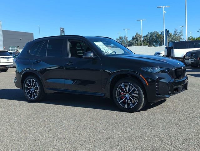 Used 2026 BMW X5 sDrive40i w/ M Sport Package image 4