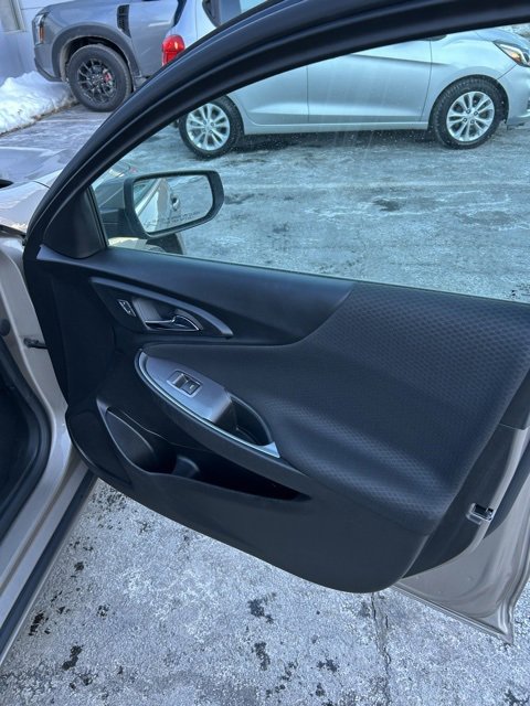 Certified 2024 Chevrolet Malibu LT image 8