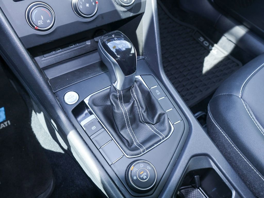 Certified 2022 Volkswagen Taos SE AWD/4WD image 24