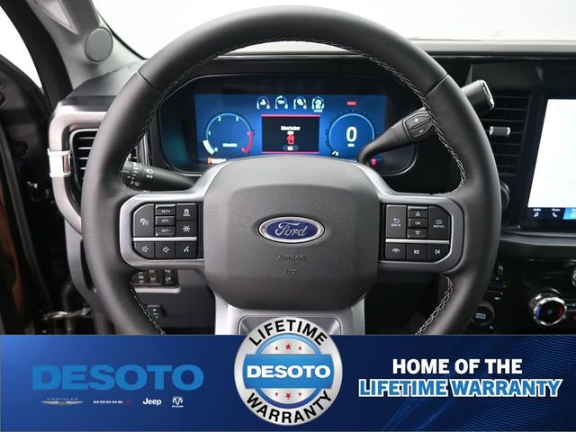 New 2026 Ford F250 Lariat w/ Black Appearance Package image 30