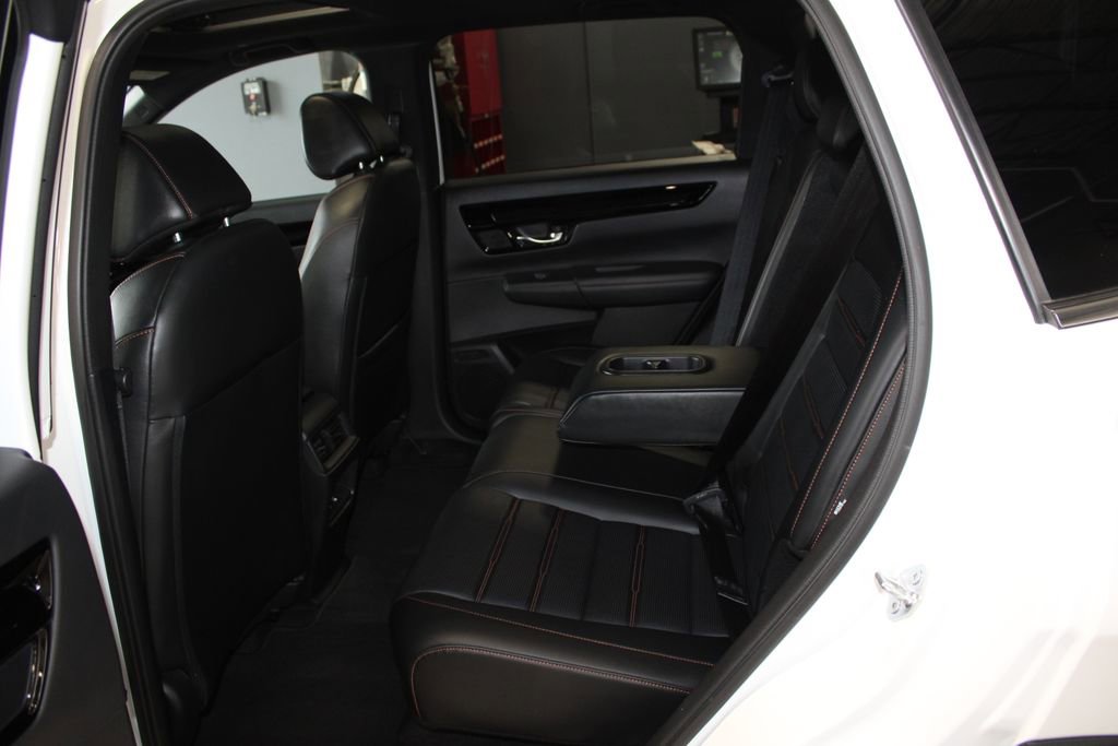 Used 2025 Honda CR-V Sport Touring image 17