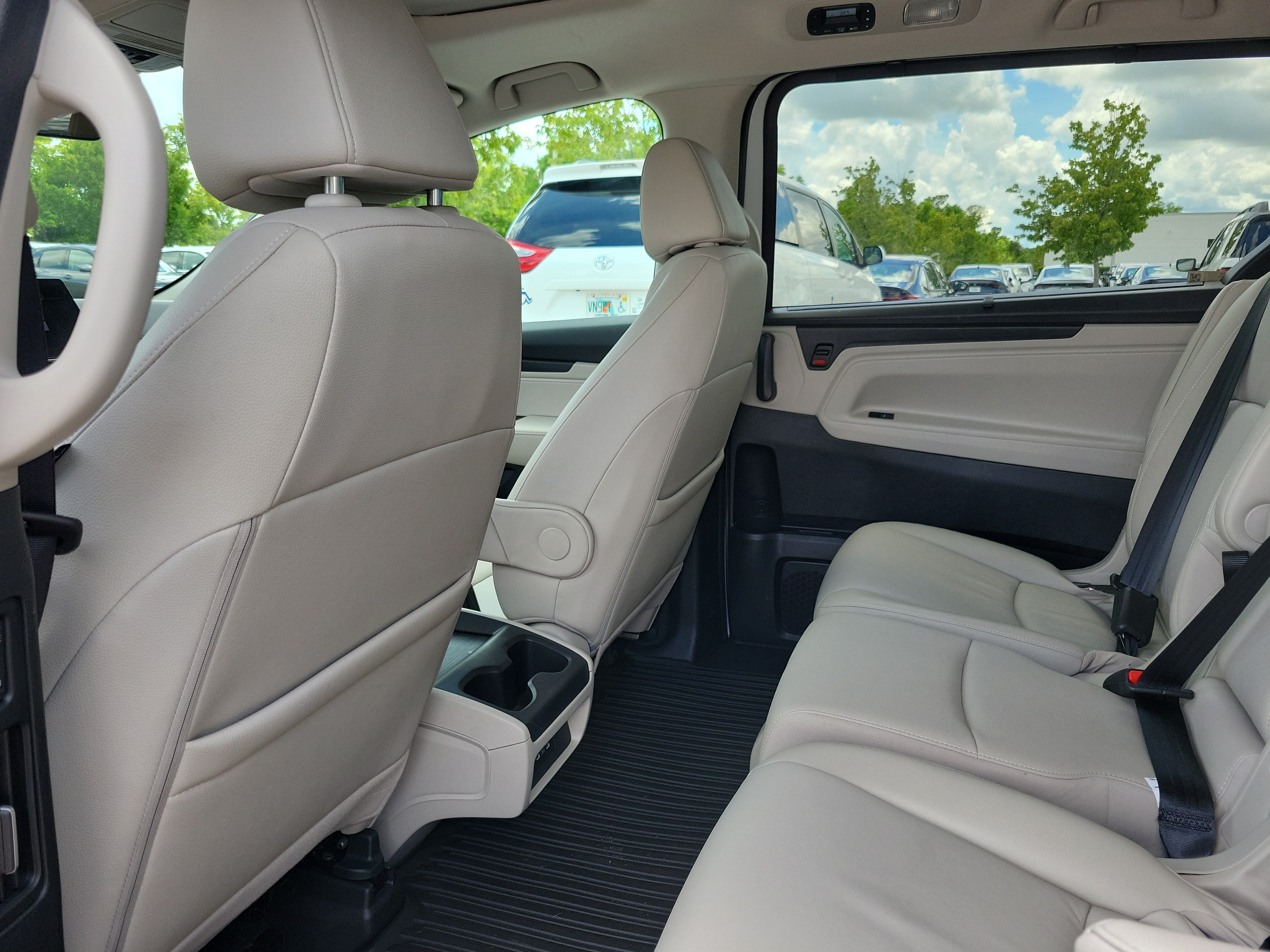 Certified 2025 Honda Odyssey EX-L image 14