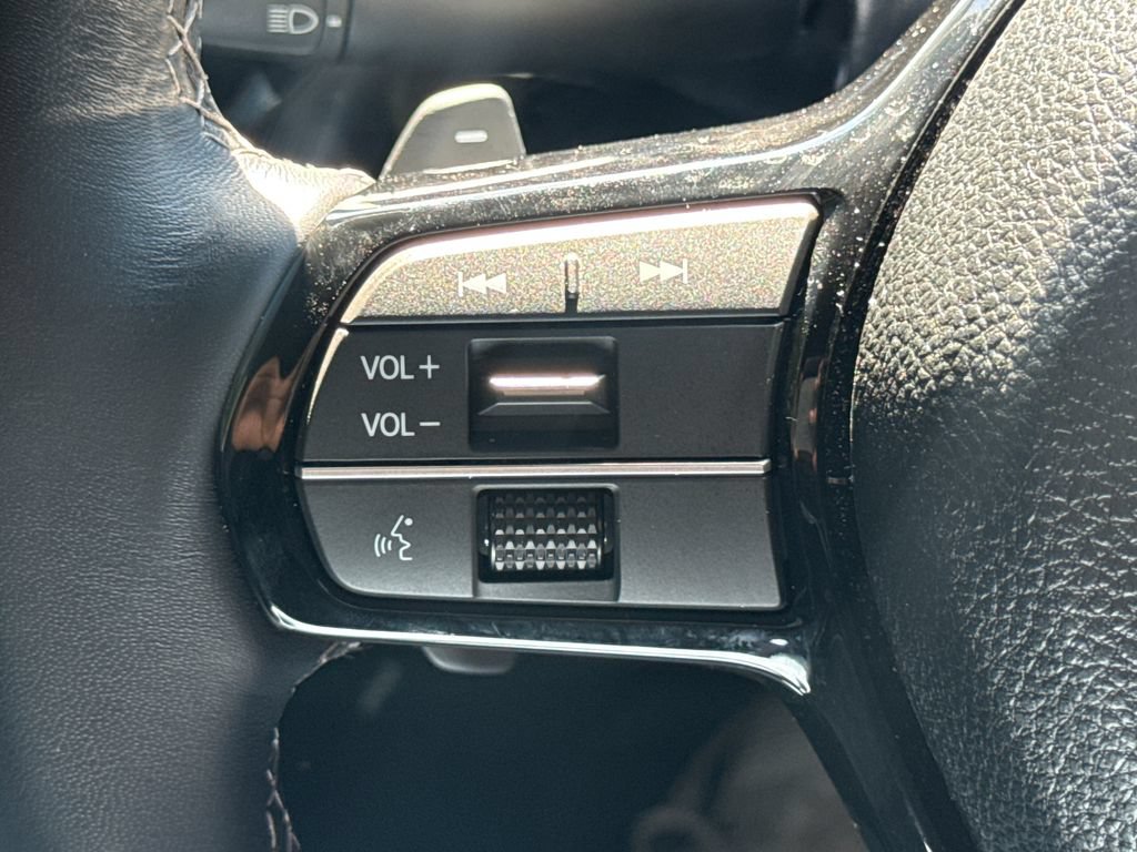 Certified 2026 Honda Civic FWD Hybrid Sedan image 30