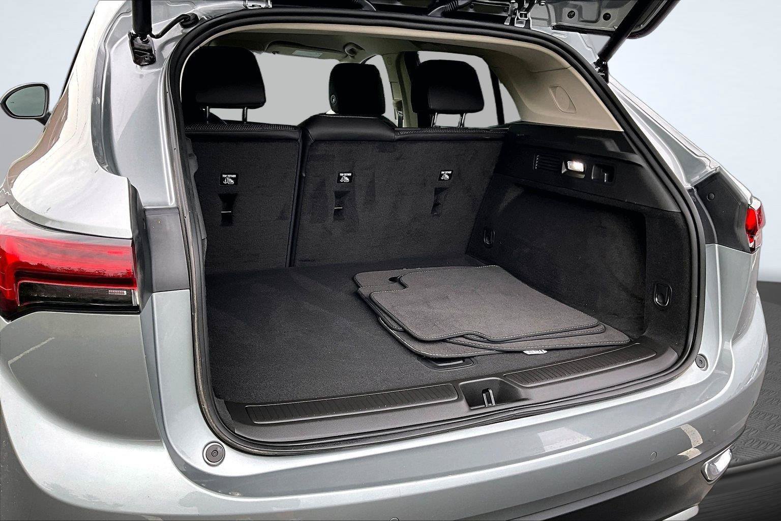Used 2023 Buick Envision Preferred AWD/4WD image 5