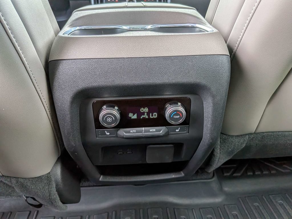 Used 2024 GMC Acadia Elevation w/ Luxury Package FWD image 14