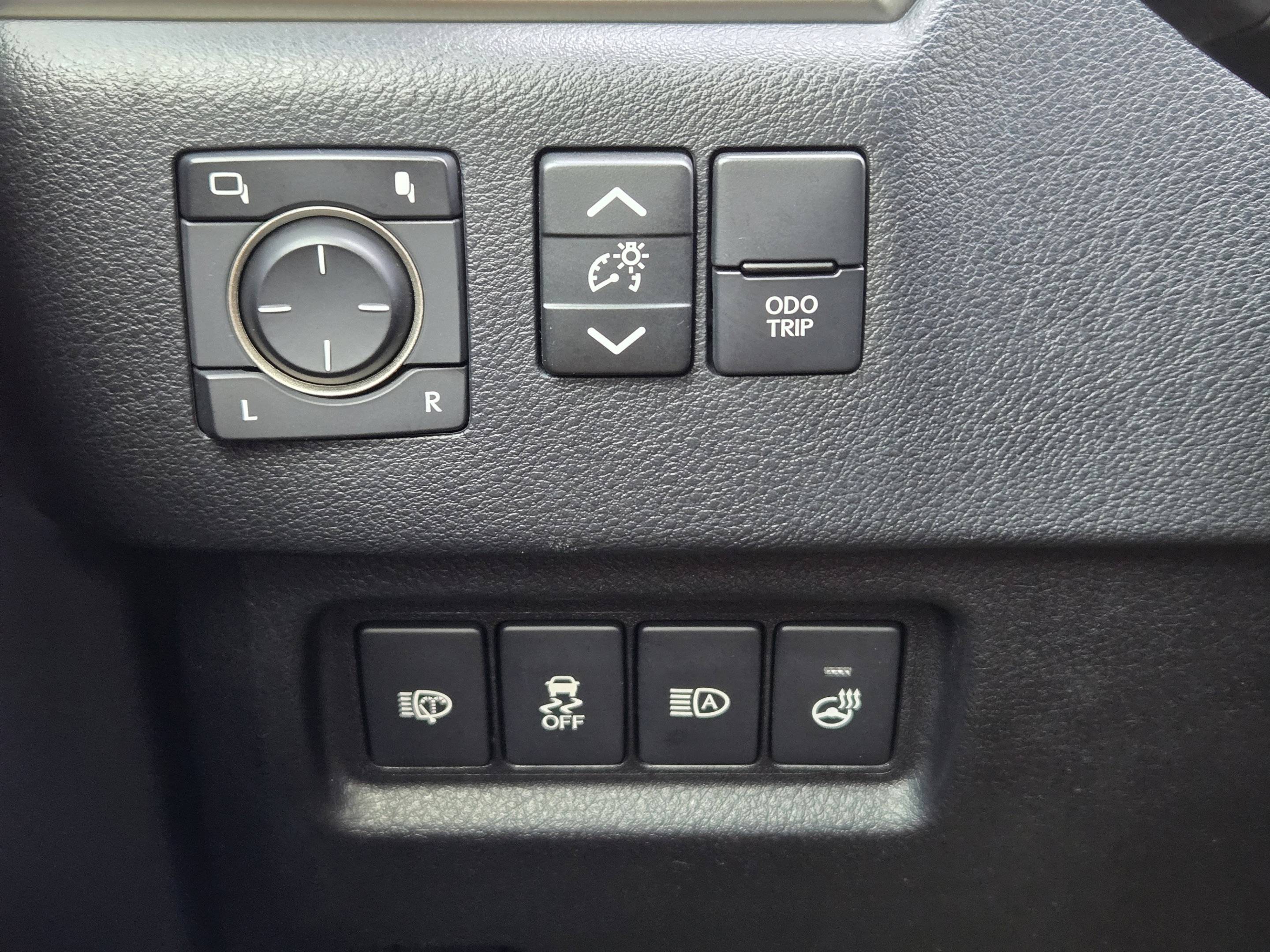 Used 2021 Lexus GX 460 Premium w/ Premium Package AWD/4WD image 18