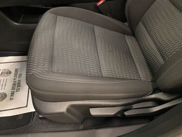 Used 2025 Chevrolet Equinox LT image 17