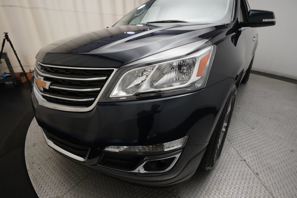 Used 2016 Chevrolet Traverse LT FWD image 24