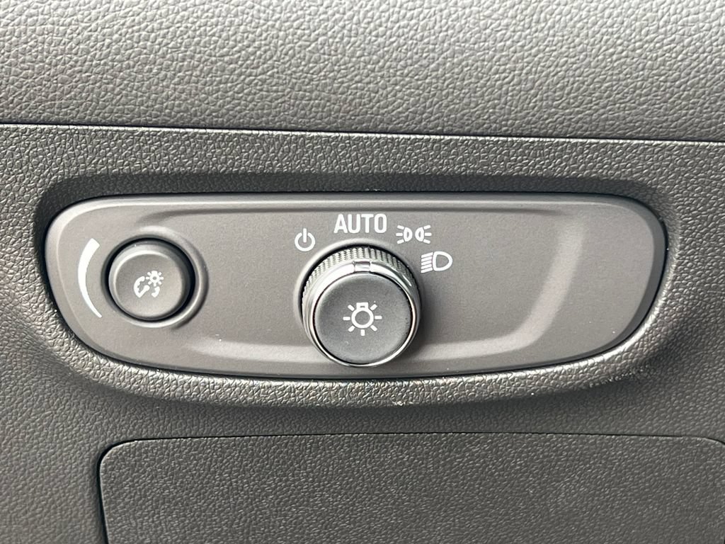 New 2026 Buick Encore GX Preferred w/ Comfort Package AWD/4WD image 15