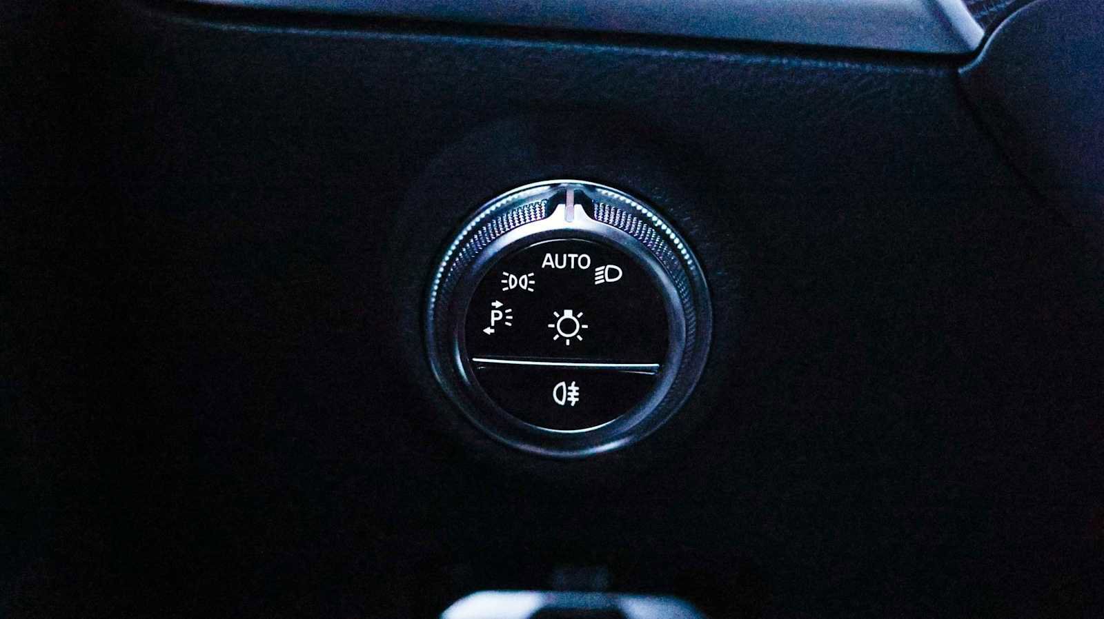 New 2026 Mercedes-Benz C 300 4MATIC Sedan image 24