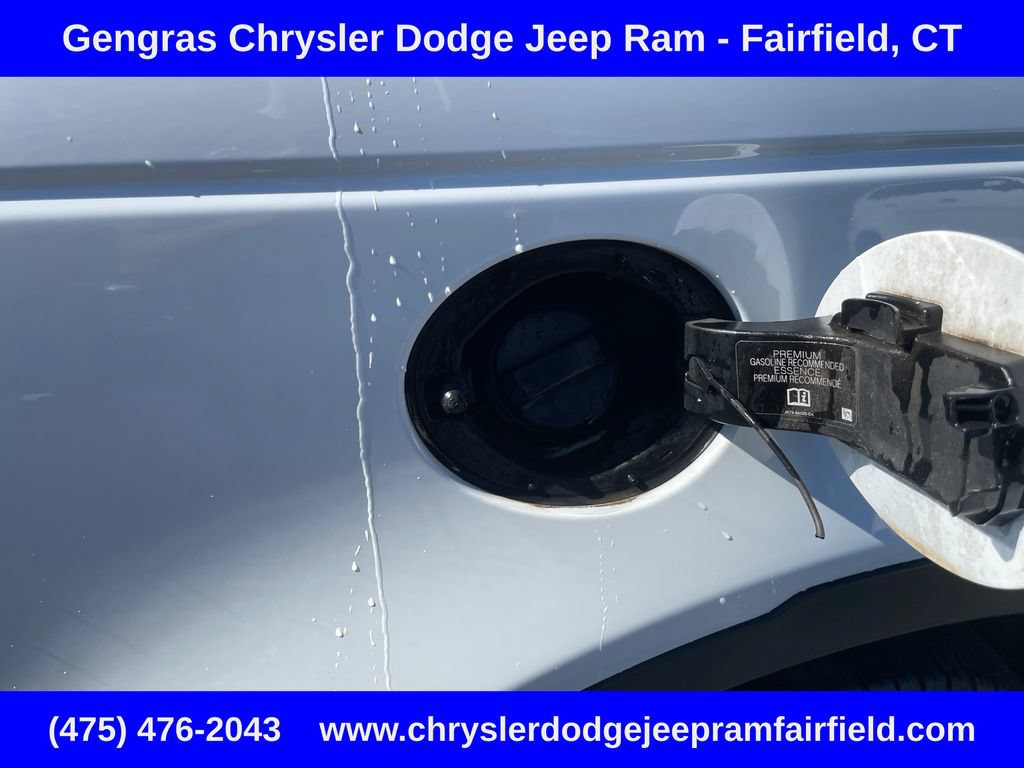 Used 2019 Land Rover Discovery Sport HSE AWD/4WD image 31
