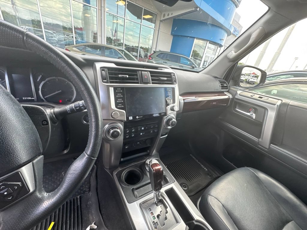 Used 2020 Toyota 4Runner Limited AWD/4WD image 9