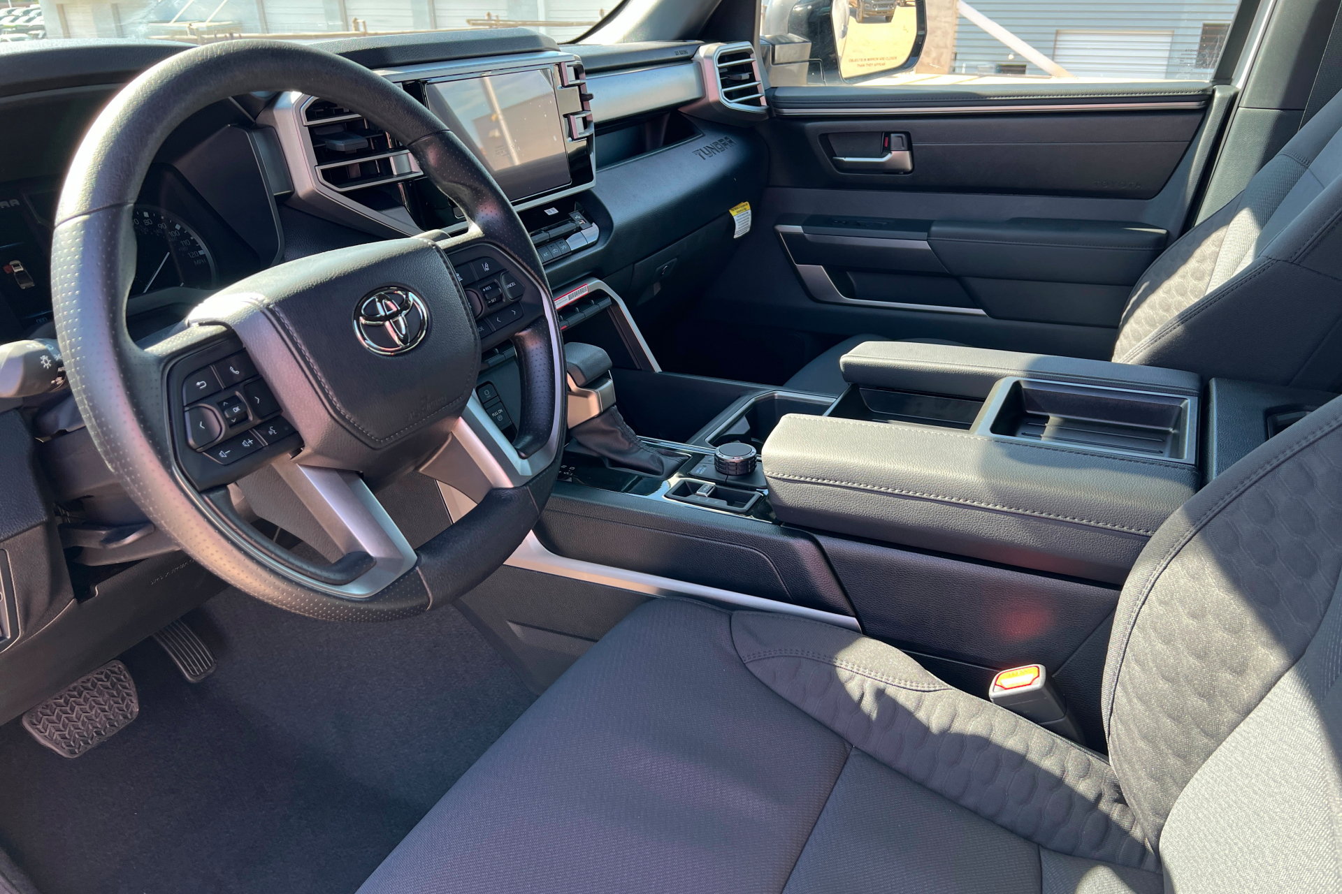Certified 2026 Toyota Tundra SR5 w/ SR5 Convenience Package AWD/4WD image 15