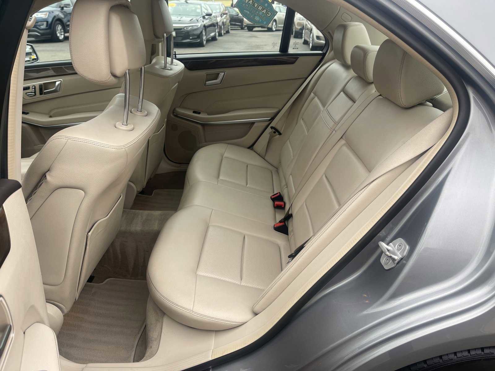 Used 2015 Mercedes-Benz E 350 Sedan image 12