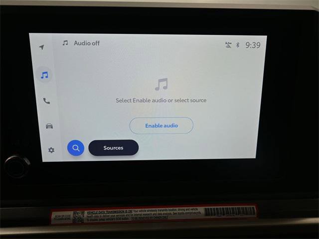 Certified 2025 Toyota Tacoma SR5 image 3