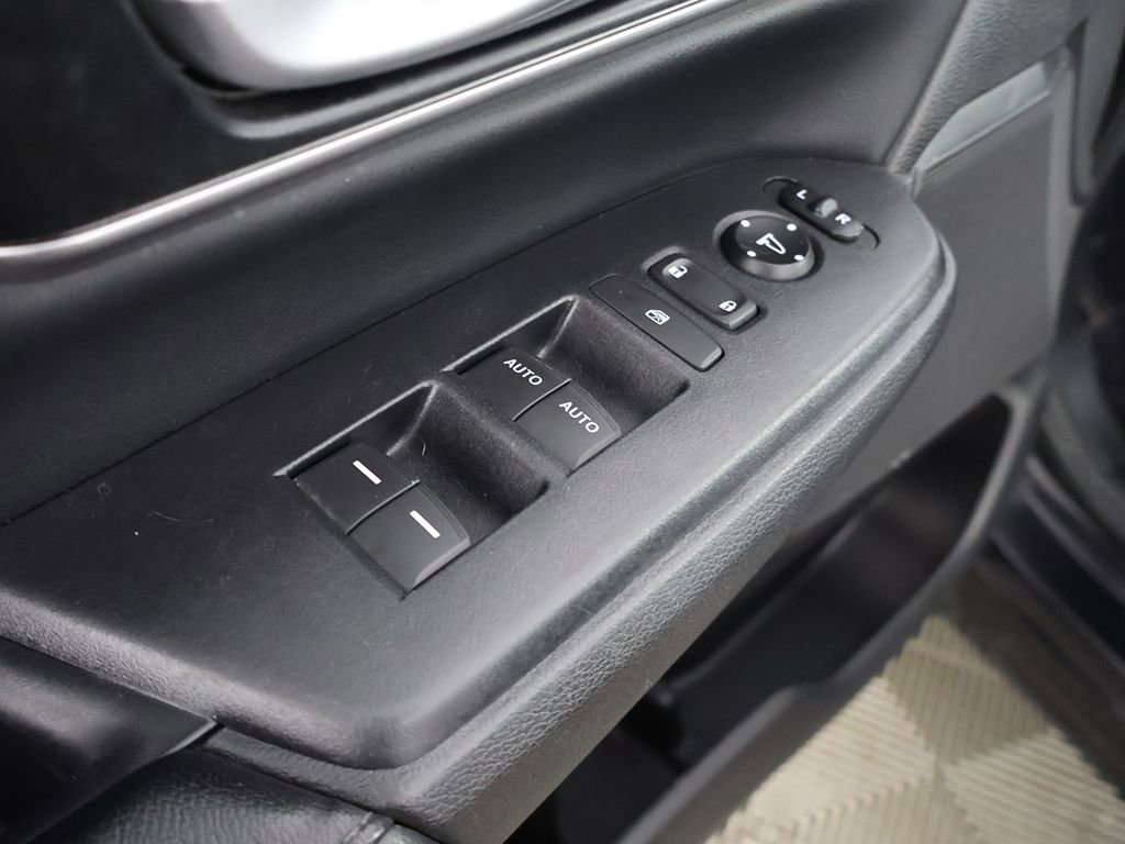 Used 2022 Honda CR-V Touring image 41