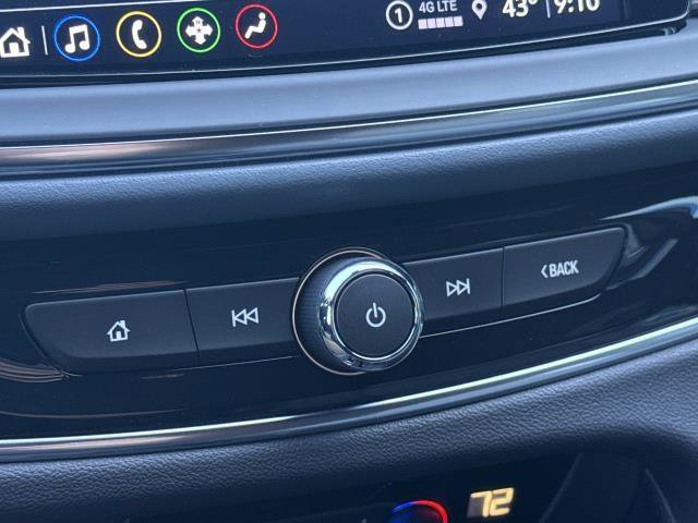 Used 2023 Buick Enclave Essence w/ Sport Touring Edition FWD image 19