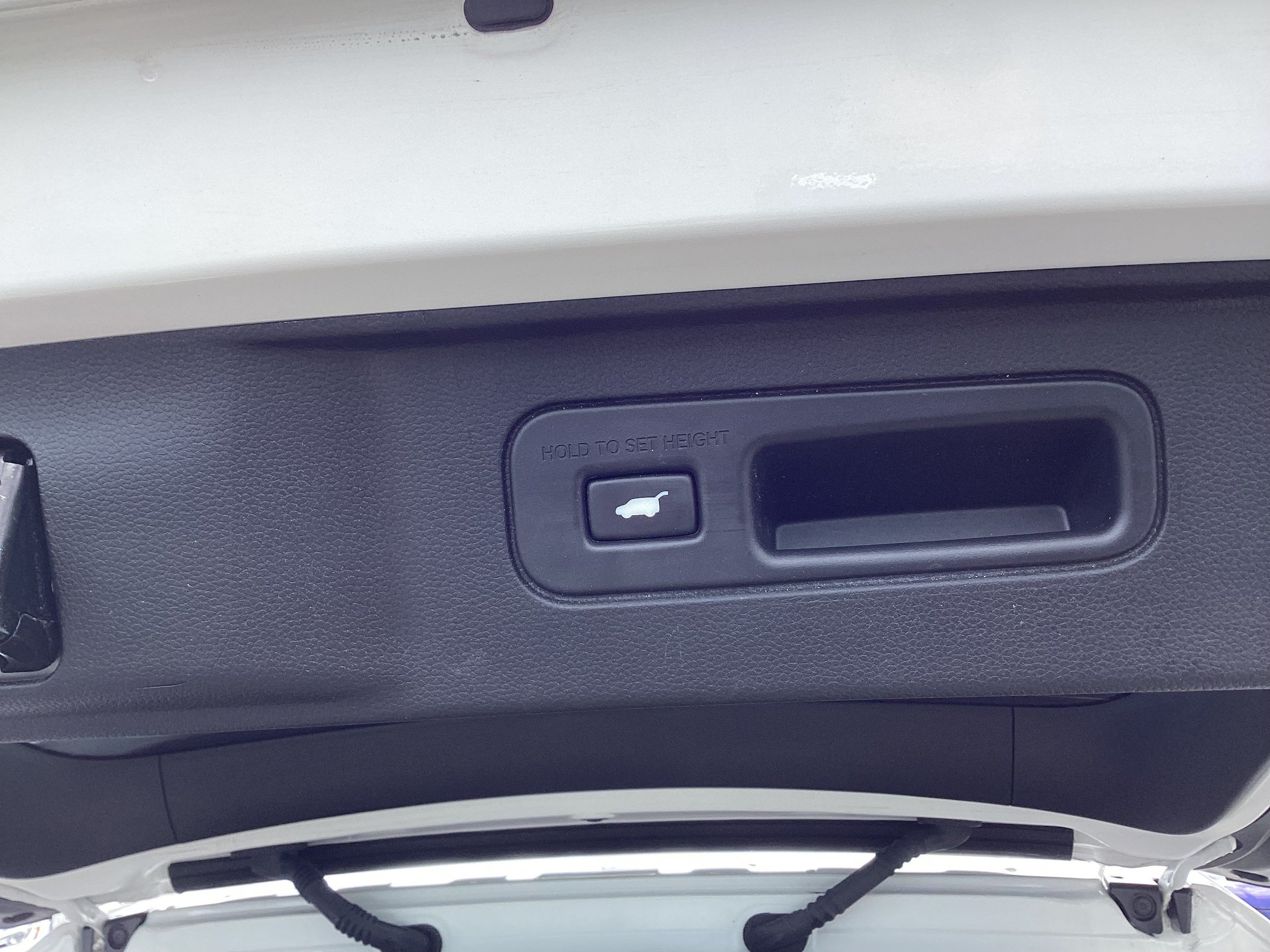 Used 2025 Honda Pilot Elite image 16