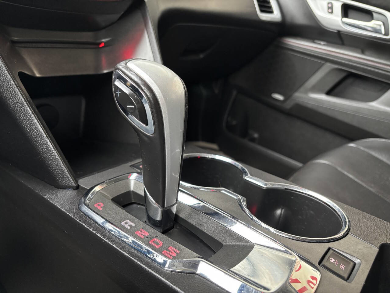 Used 2015 GMC Terrain SLT image 18