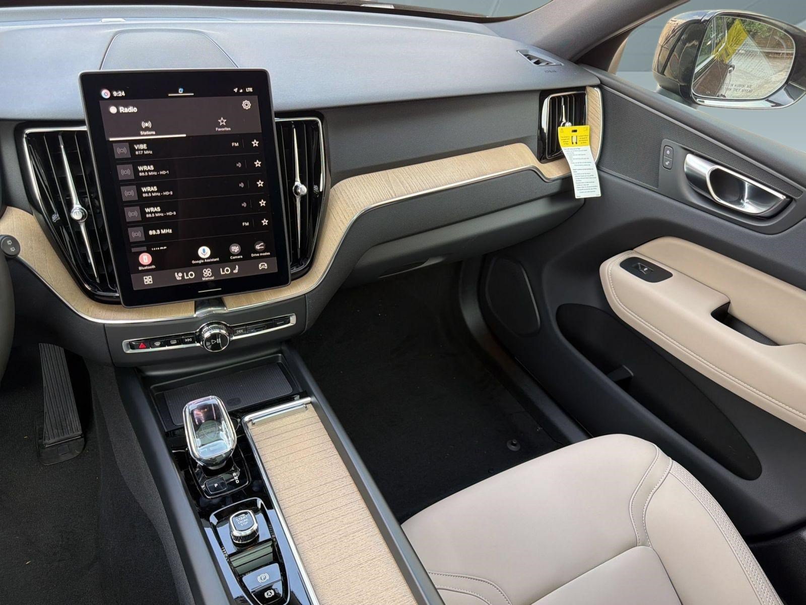 New 2026 Volvo XC60 B5 Plus w/ Climate Package AWD/4WD image 16