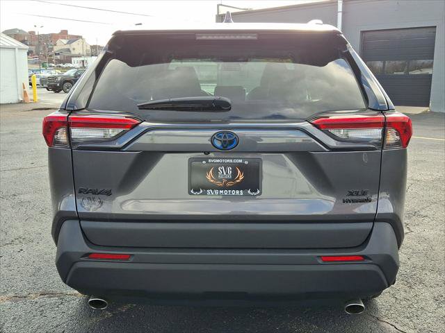 Used 2024 Toyota RAV4 XLE Premium w/ Weather Package AWD/4WD image 23